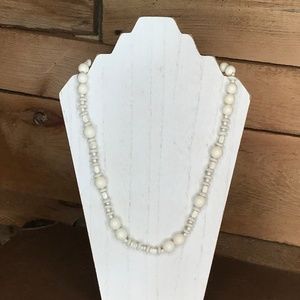 VINTAGE 1960s unique Art Deco cream necklace